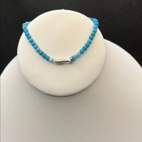 Turquoise Blue Beaded Bracelet with Silver Accent - Women Jewelry - Picture 4 of 4